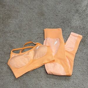 DoYouEven Seamless Orange Sports Bra and Leggings Set